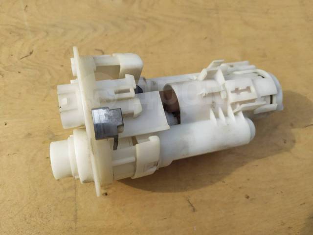 Купить Насос топливный 7702012490 Toyota Corolla E120 Тойота Королла ...