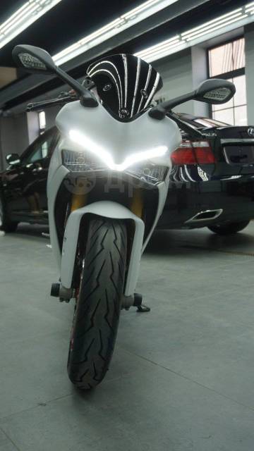 Ducati best sale monster supersport