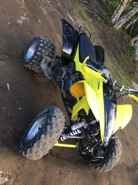 Yamaha YFZ 450. ,  \,   