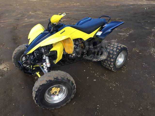 Yamaha YFZ 450. ,  \,   