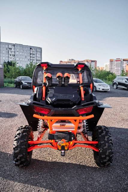 Polaris RZR XP 1000 EPS. ,  \,   