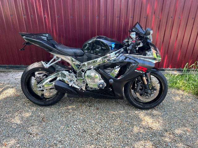 Suzuki GSX-R 750. 750. ., , ,  .     