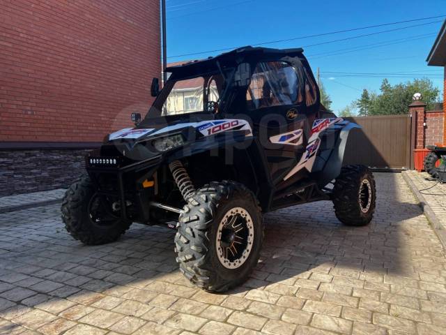 Polaris RZR XP 1000. ,  \,   