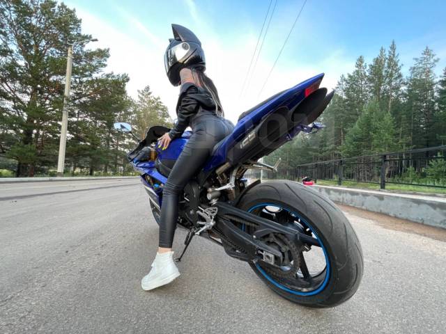 Yamaha R1. 1 000. ., , ,   