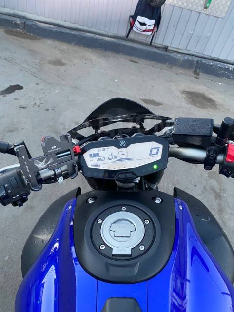 Yamaha MT. 700. ., , ,   