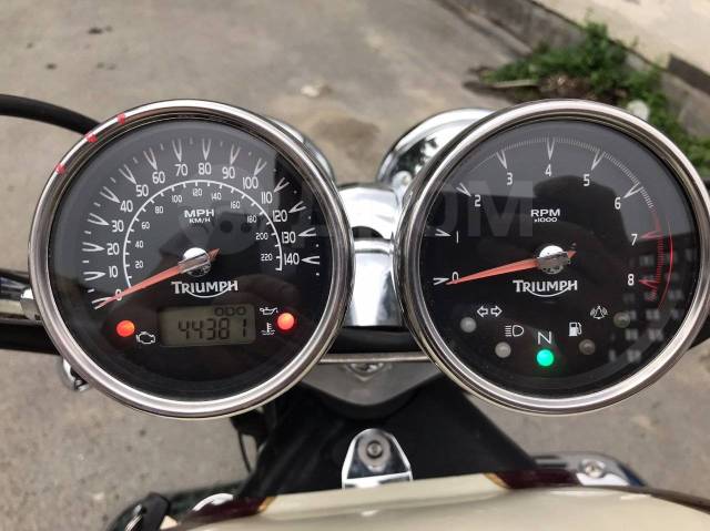 Triumph Rocket III. 2 300. ., , ,   