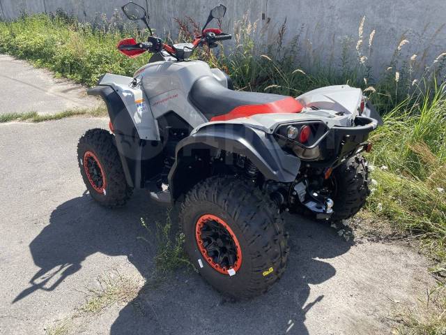 BRP Can-Am Renegade 1000. ,  \,   