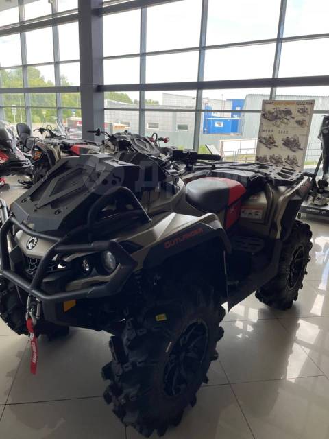 BRP Can-Am Outlander 1000R X MR. ,  \,   