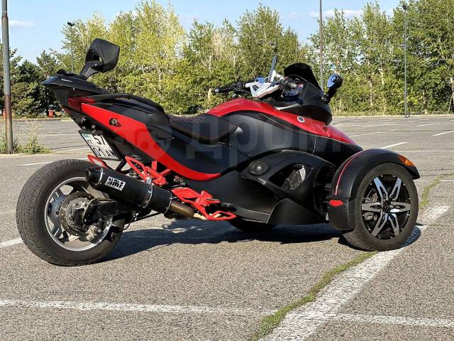 BRP Can-Am Spyder. 1 000. ., , ,  .     