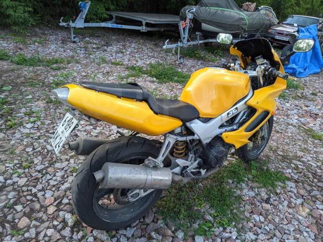 Honda VTR 1000. 1 000. ., , ,   