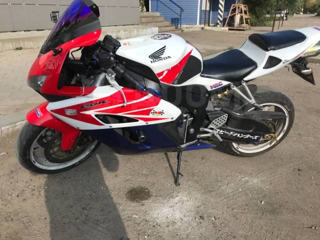 Honda CBR 1000RR Fireblade. 1 000. ., , ,   