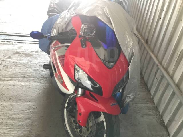 Honda CBR 1000RR Fireblade. 1 000. ., , ,   