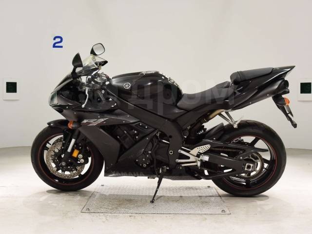 Yamaha YZF-R1. 1 000. ., ,  .     