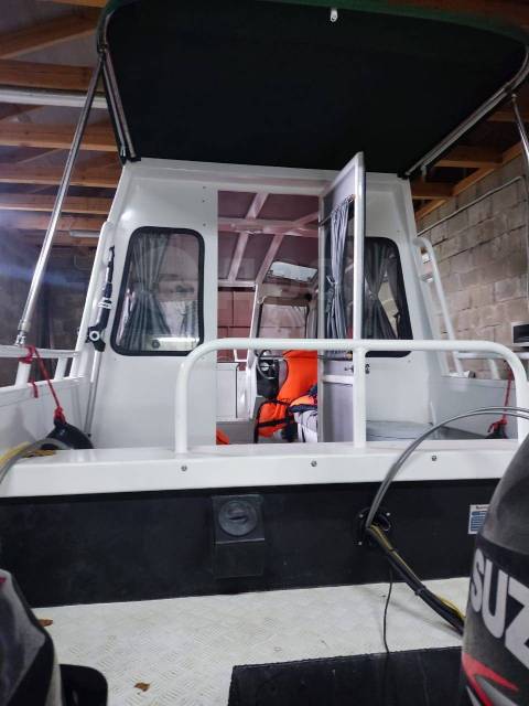 Grizzly Pro 660 Cabin. 2013 ,  6,60.,  , 140,00..,  