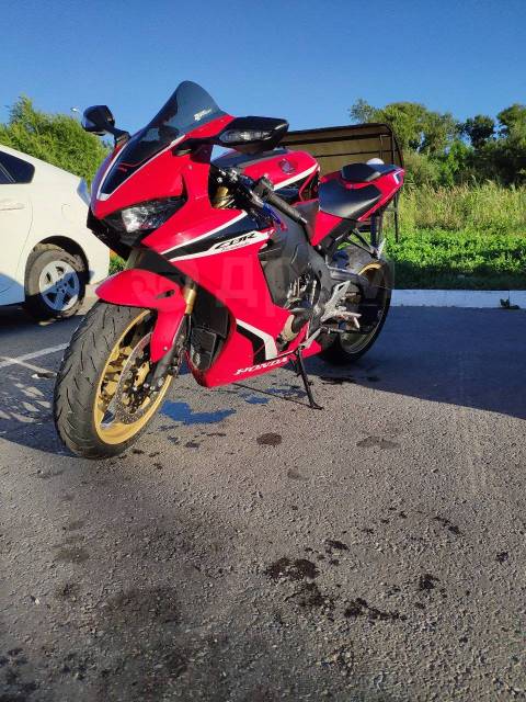 Honda CBR 1000RA Fireblade. , ,   