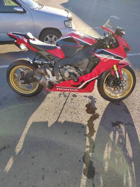 Honda CBR 1000RA Fireblade. , ,   