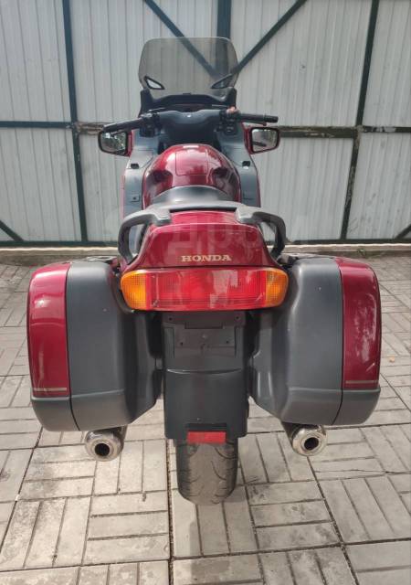 Honda ST 1100. 1 100. ., , ,   