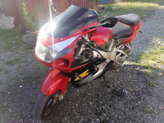 Suzuki GSX-R 750. 750. ., , ,   