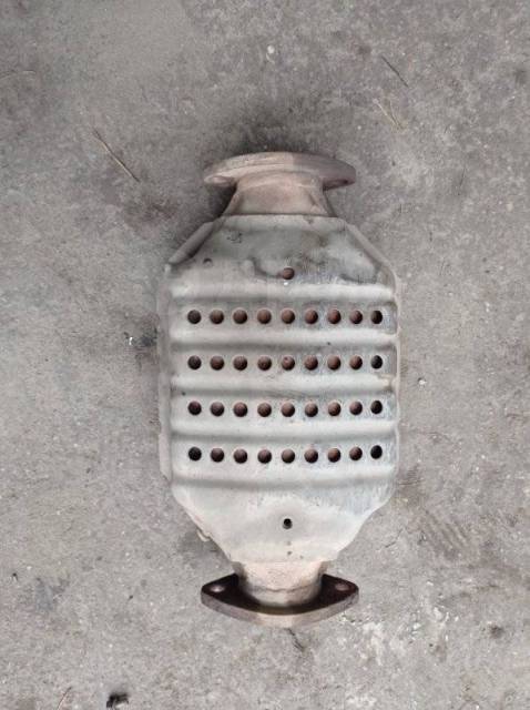 Купить Корпус катализатора Toyota Corolla 1993 AE100 5A-FE в ...