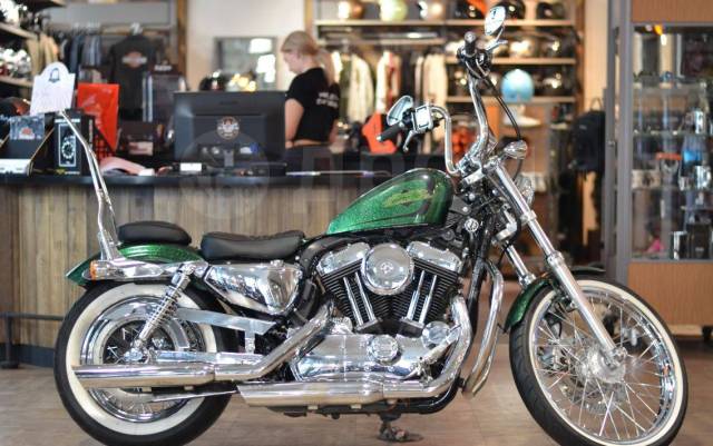 Harley Davidson XL 1200v Seventy two 2013