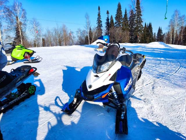 BRP Ski-Doo Summit X. ,  ,   