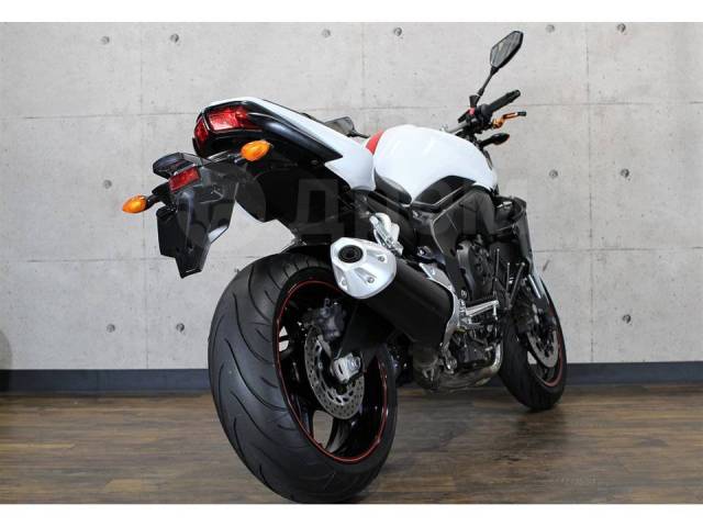 Yamaha FZ1-N. 1 000. ., , ,  .     