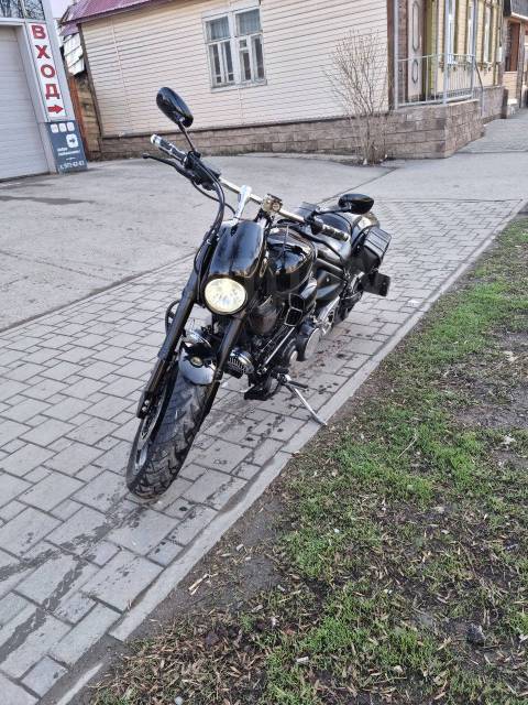 Ямаха XV 400 кубов чоппер