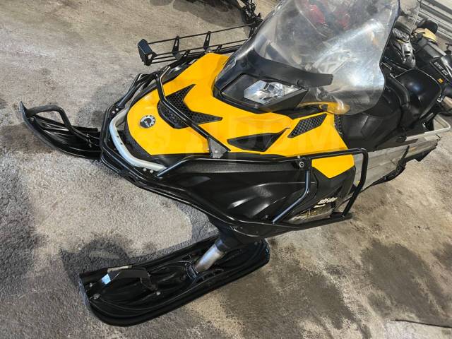 BRP Ski-Doo Skandic. ,  ,   