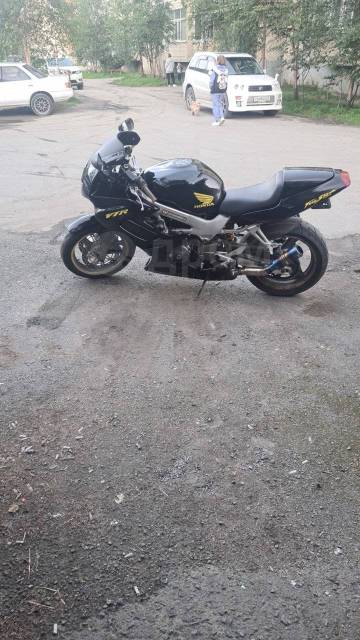 Honda VTR 1000. 1 000. ., , ,   