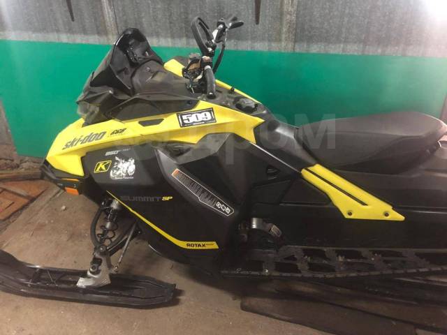 BRP Ski-Doo Summit. ,  ,   