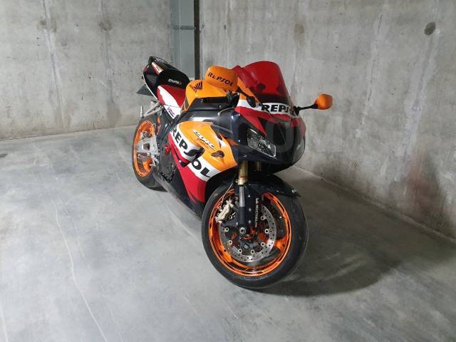 Honda CBR 1000RR Fireblade. 999. ., , ,   