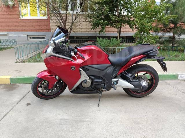 Honda VFR 1200F. 1 200. ., , ,   