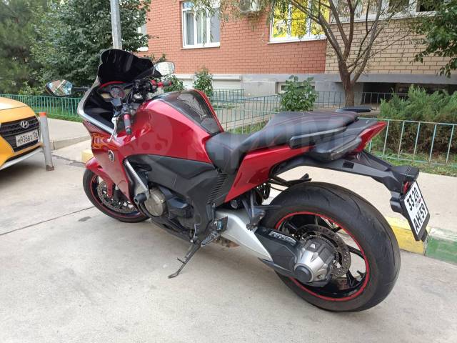 Honda VFR 1200F. 1 200. ., , ,   