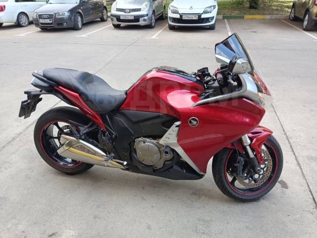 Honda VFR 1200F. 1 200. ., , ,   