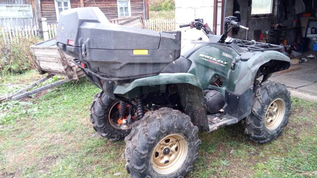 Yamaha Grizzly 550. ,  \,   