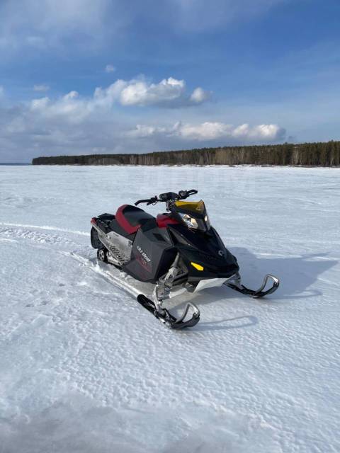 BRP Ski-Doo GSX. ,  ,   