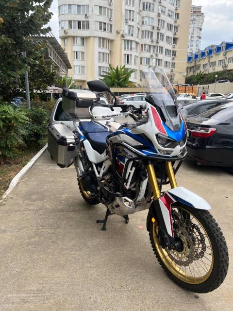 Honda CRF1000L Africa Twin. 1 100. ., , ,   