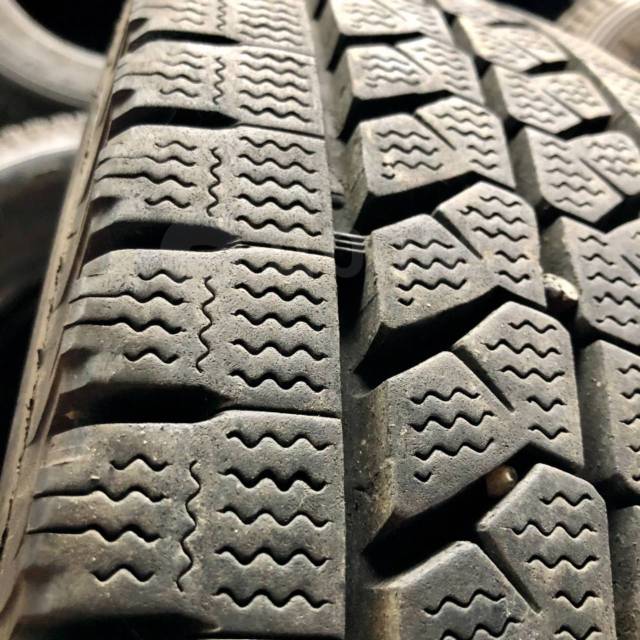 Bridgestone Blizzak W979, LT 195/85 R15 113/111L, 15