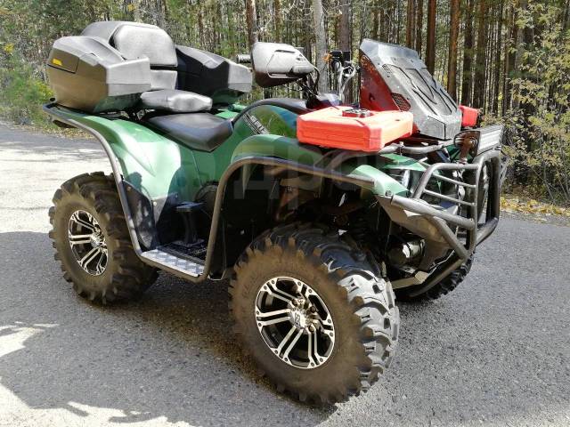 Yamaha Grizzly 700. ,  \,   