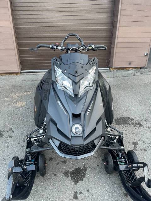 BRP Ski-Doo Summit SP. ,  ,   