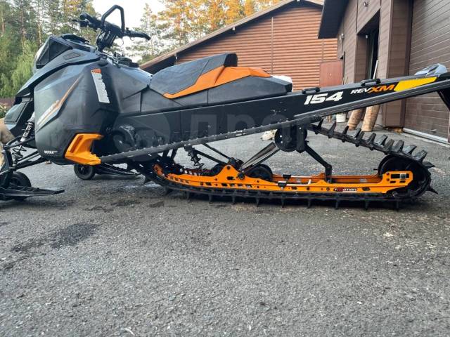 BRP Ski-Doo Summit SP. ,  ,   