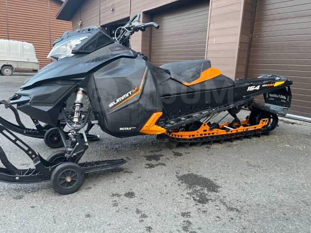 BRP Ski-Doo Summit SP. ,  ,   