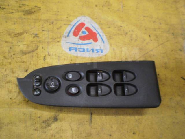Купить Пульт стеклоподъемника Honda Stream RN6/RN8 R F Ш-000638491 SMA ...