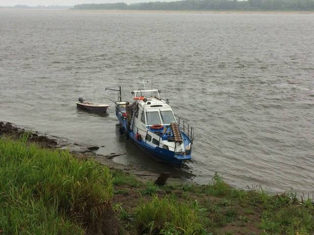 Скоростной стальной водометный катер КС-110.2