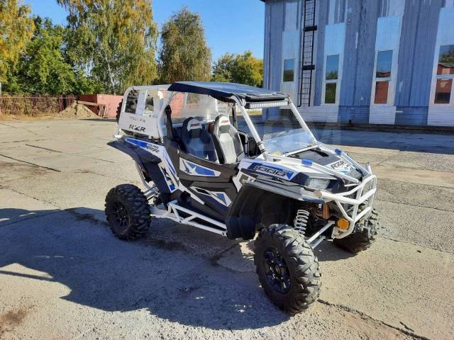 Polaris RZR XP 1000. ,  \,   