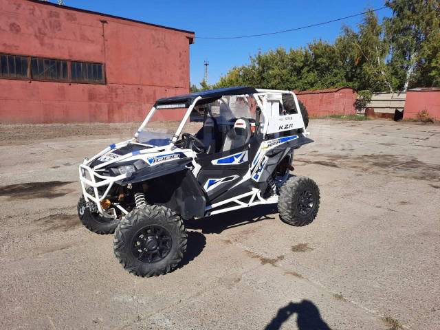 Polaris RZR XP 1000. ,  \,   