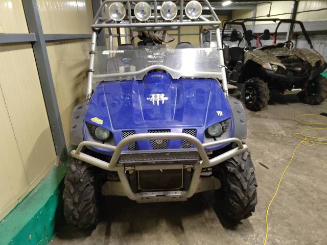 Yamaha Rhino 660. ,  \,   