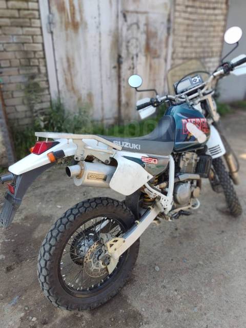 Suzuki Djebel 250. 250. ., , ,   