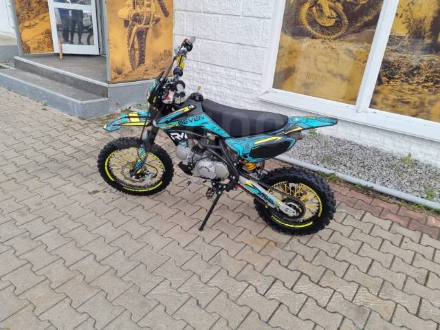 Regulmoto Seven 125E. 125. ., ,  ,   