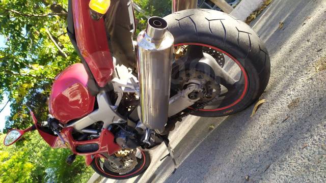 Honda VTR 1000. 1 000. ., , ,   